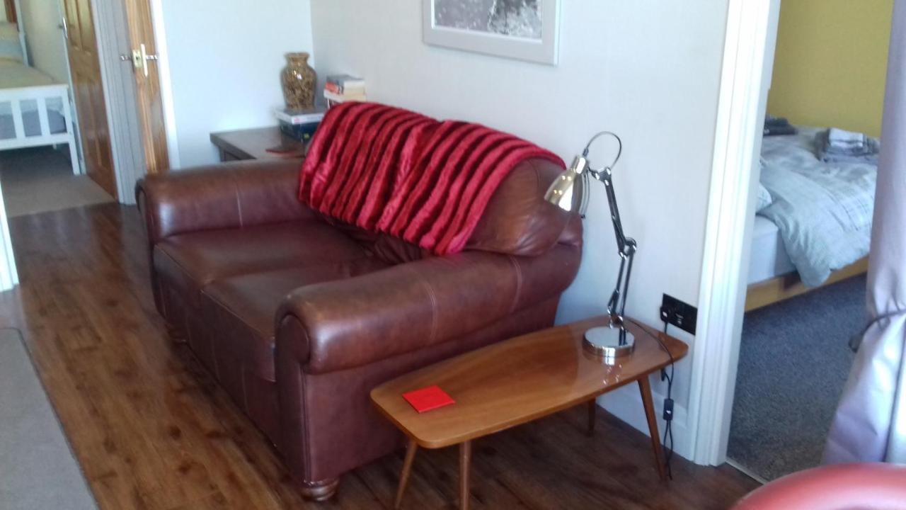 Apartment Chic Barmouth Bagian luar foto