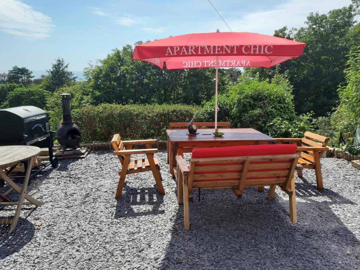 Apartment Chic Barmouth Bagian luar foto
