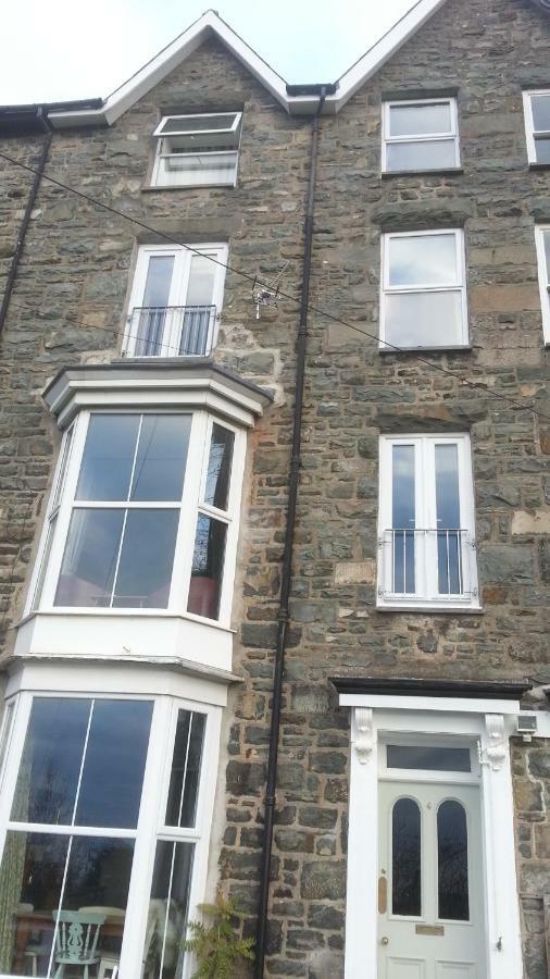 Apartment Chic Barmouth Bagian luar foto